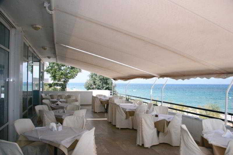 Ionian Beach Hotel Kalamaki  Ngoại thất bức ảnh